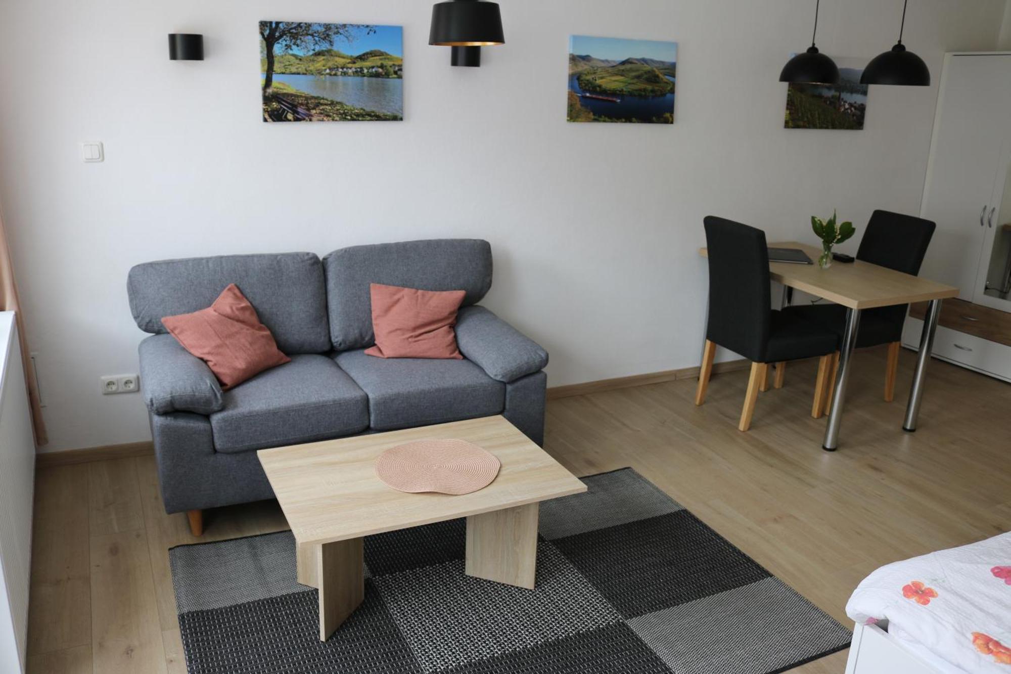 Ferienwohnungen Und Appartements - Haus Budinger Alf Eksteriør billede